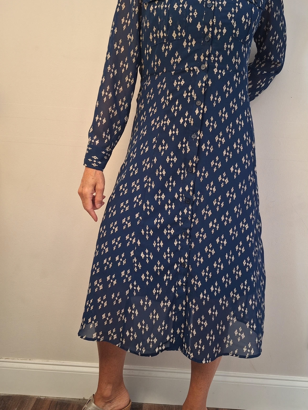 Lucky Brand L Blue Printed Long Sleeve Button-Front Midi Dress